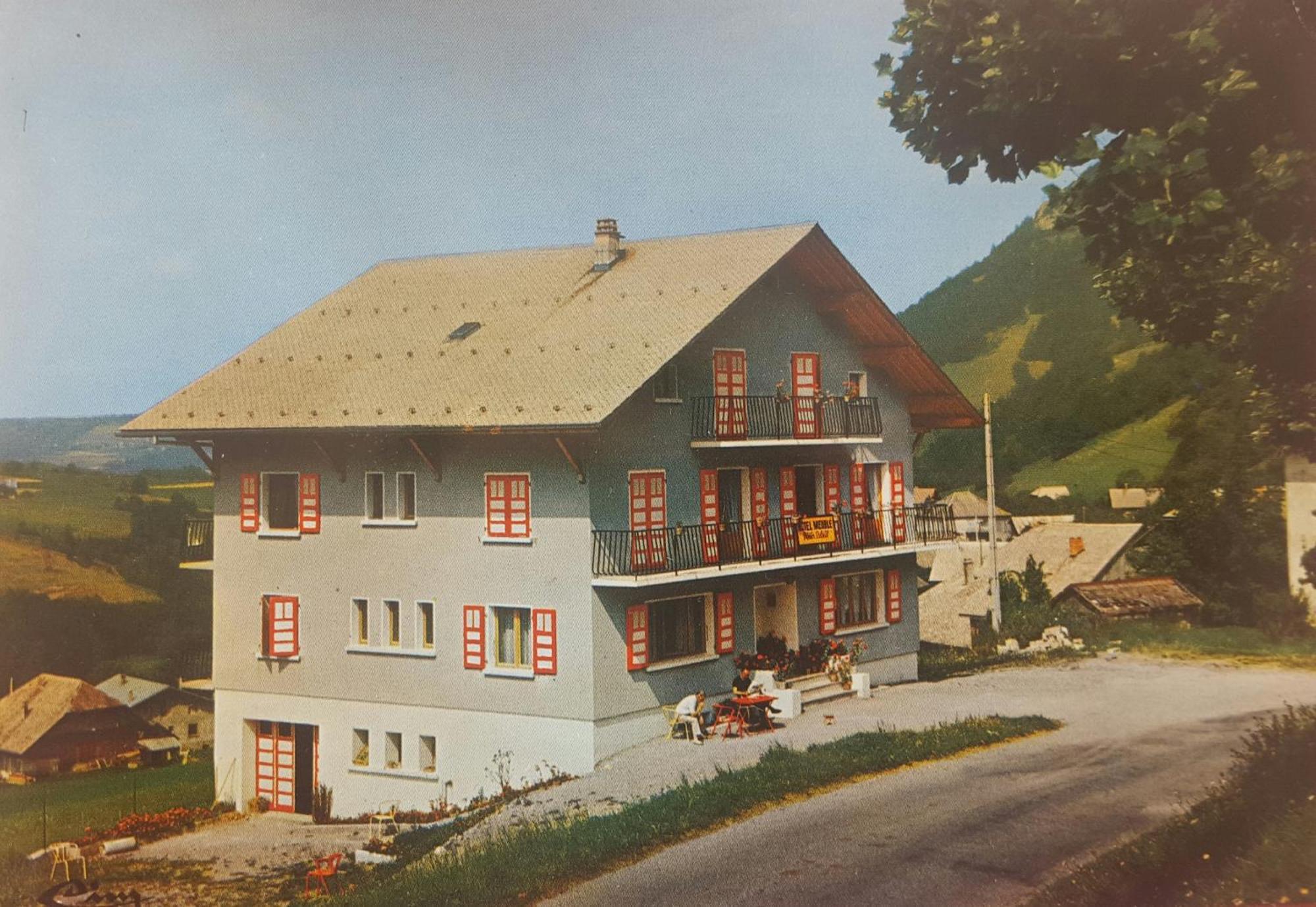 Hotel Plein Soleil Vacheresse Exterior photo