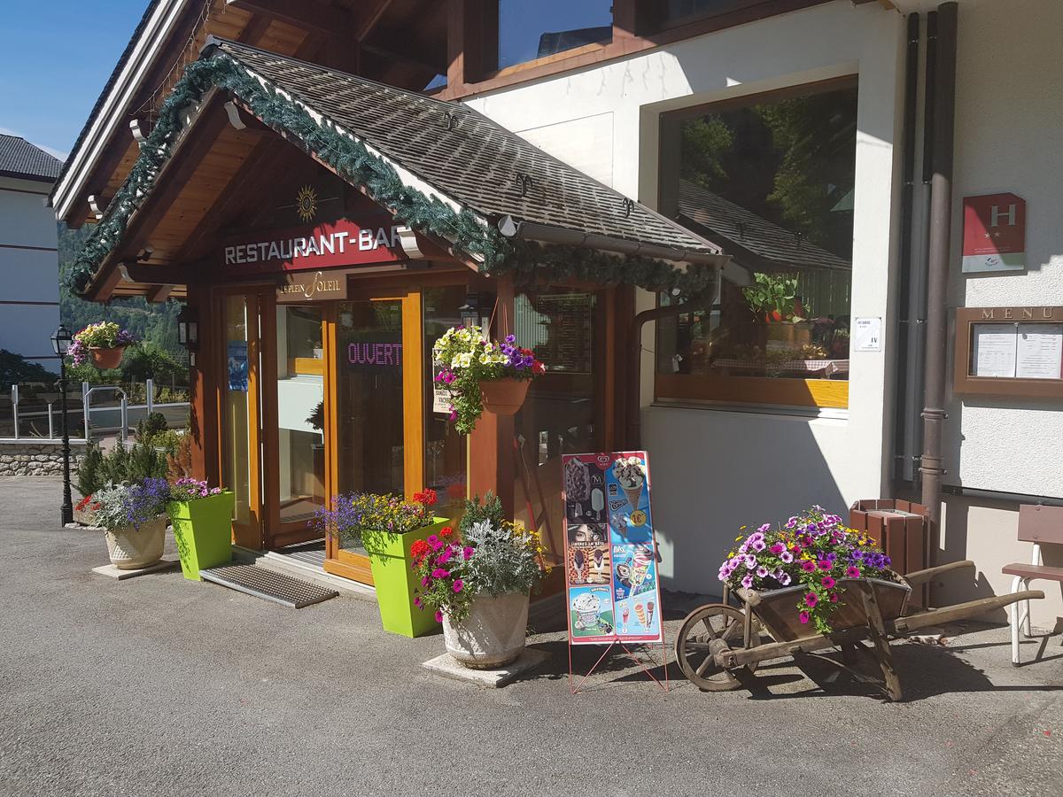 Hotel Plein Soleil Vacheresse Exterior photo